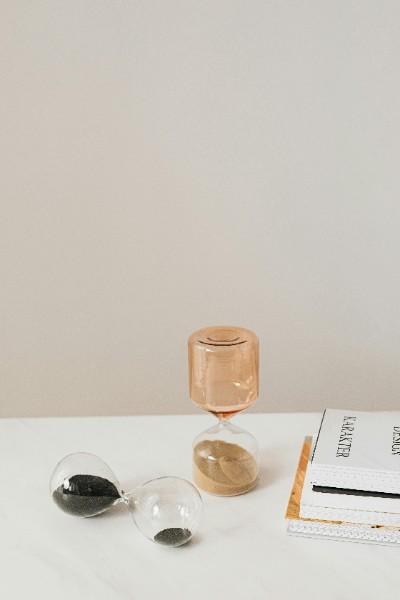 LE DÉLAI POUR PRODUIRE UN MÉMOIRE COMPLÉMENTAIRE EN RÉFÉRÉ EST-IL UN DÉLAI FRANC ?