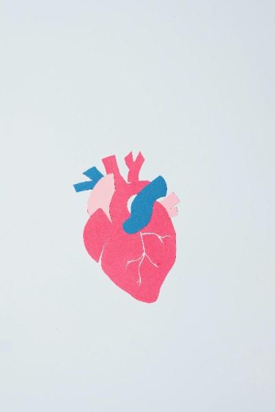UN INFARCTUS AU TRAVAIL OUVRE-T-IL DROIT À L’ALLOCATION D’INVALIDITÉ ?