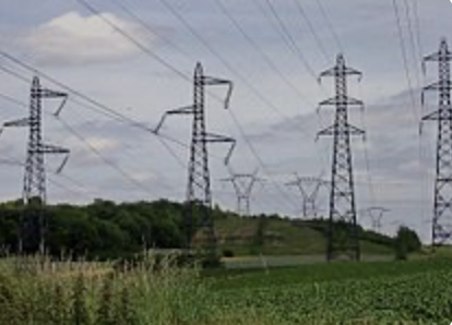 Quel juge est compétent pour connaître des dommages résultant des servitudes instituées au profit des concessionnaires de distribution d’énergie ?