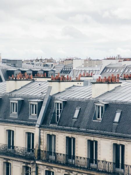 LE MAIRE PEUT-IL REFUSER LA REALISATION D'UNE TERRASSE TROPEZIENNE DANS UN SITE CLASSÉ ?