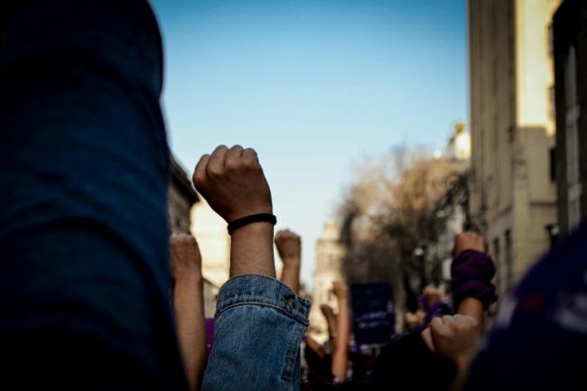 FIN DE GRÈVE LE SAMEDI : UNE RETENUE EST-ELLE DUE POUR LE DIMANCHE ?