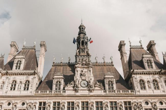 L'EXERCICE D'UN MANDAT ÉLECTIF PENDANT UN CITIS EST-IL UNE ACTIVITÉ RÉMUNÉRÉE ?